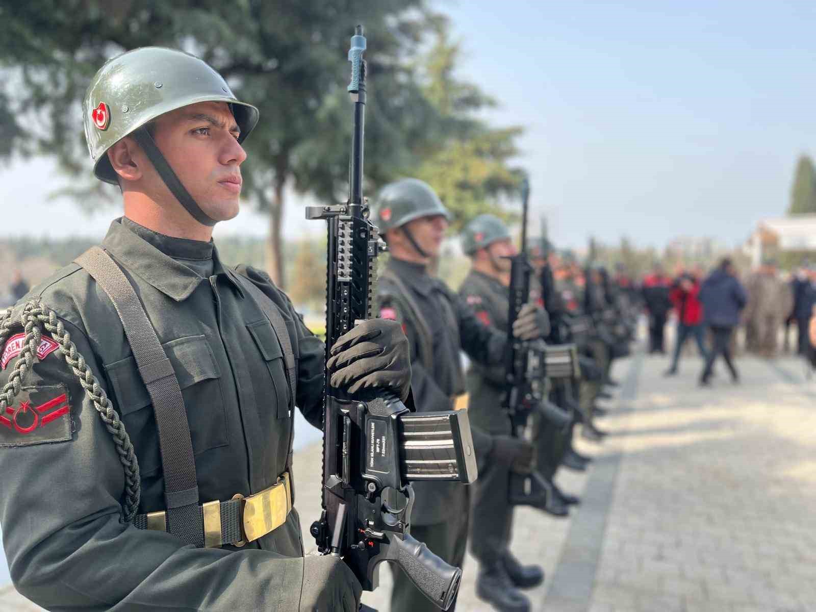 Çanakkale Zaferi’nin 111’inci yıl dönümünde Bursa şehitlerini unutmadı
