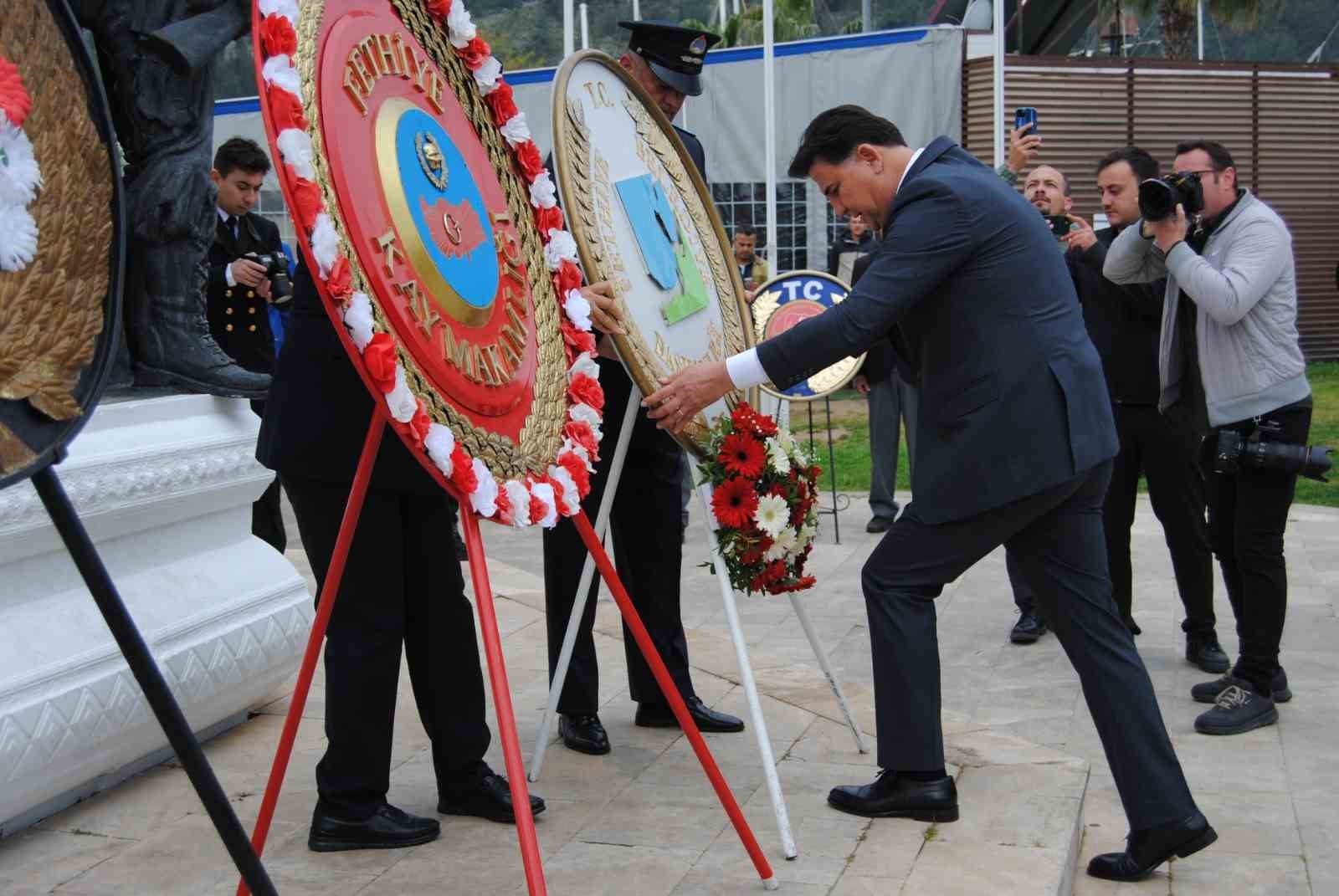 Çanakkale Zaferi’nin 111’inci yılı Fethiye’de gururla kutlandı
