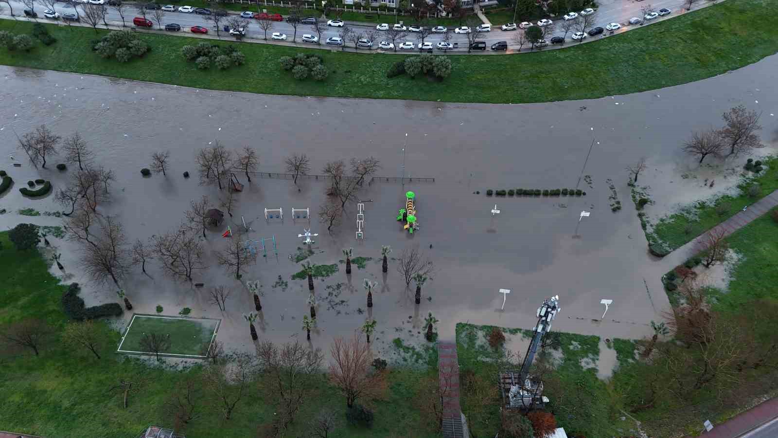 Çanakkale’de aşırı yağışların riskleri masaya yatırıldı
