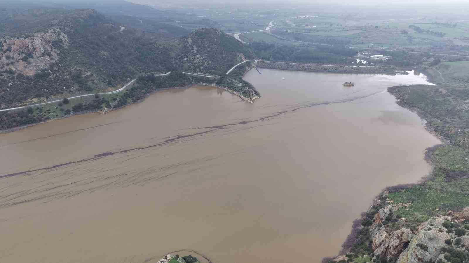 Çanakkale’de barajlar doldu, Sarıçay taşabilir
