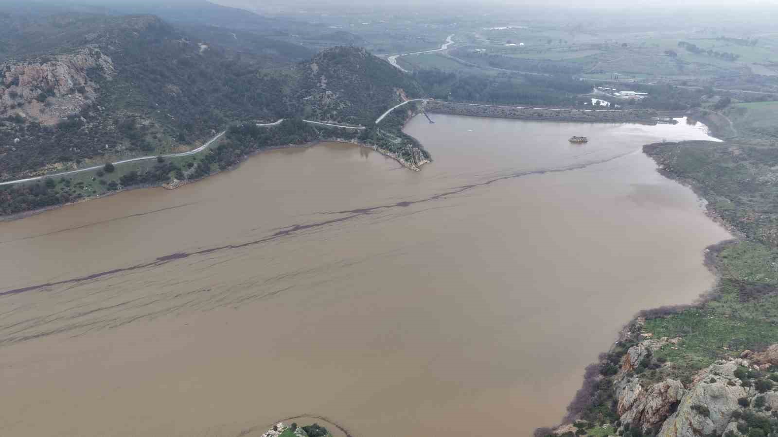 Çanakkale’de barajlar doldu, Sarıçay taşabilir
