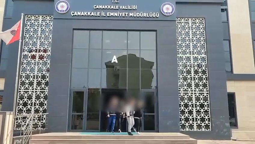 Çanakkale’de farklı suçlardan aranması olan 5 şüpheli tutuklandı
