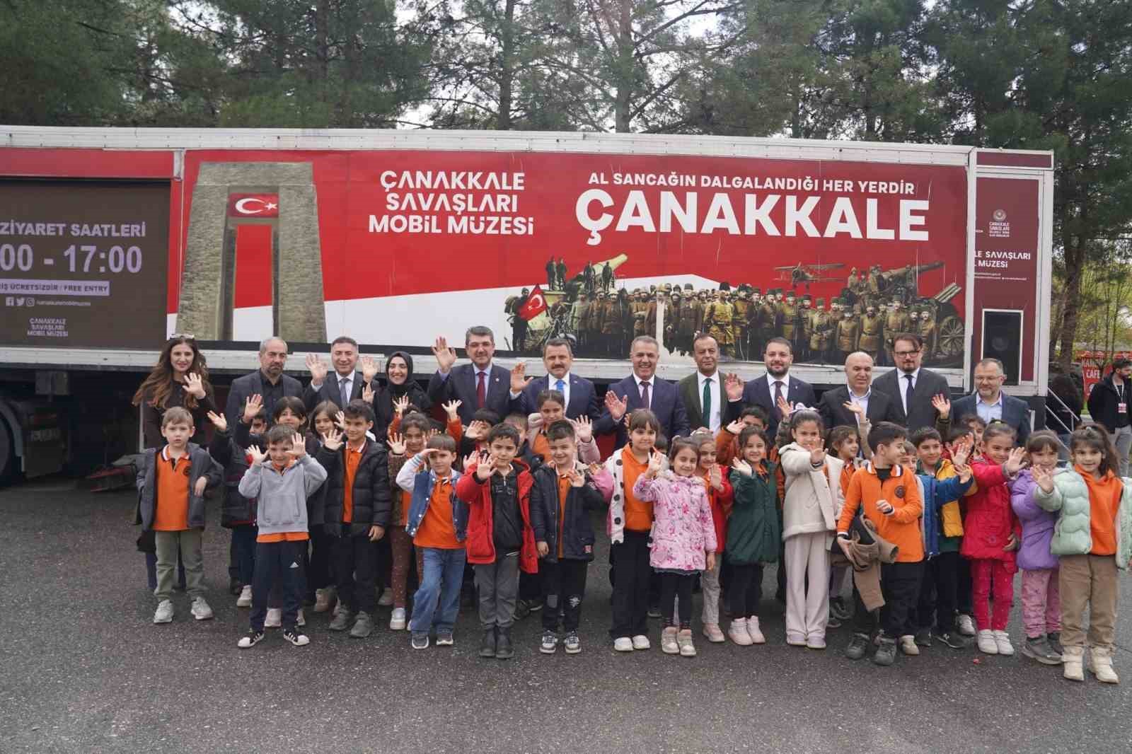Çanakkale’den Bitlis’e ‘Bir Milletin Fedakârlığı, Bir Bayrağın Hürriyeti’ söyleşisi
