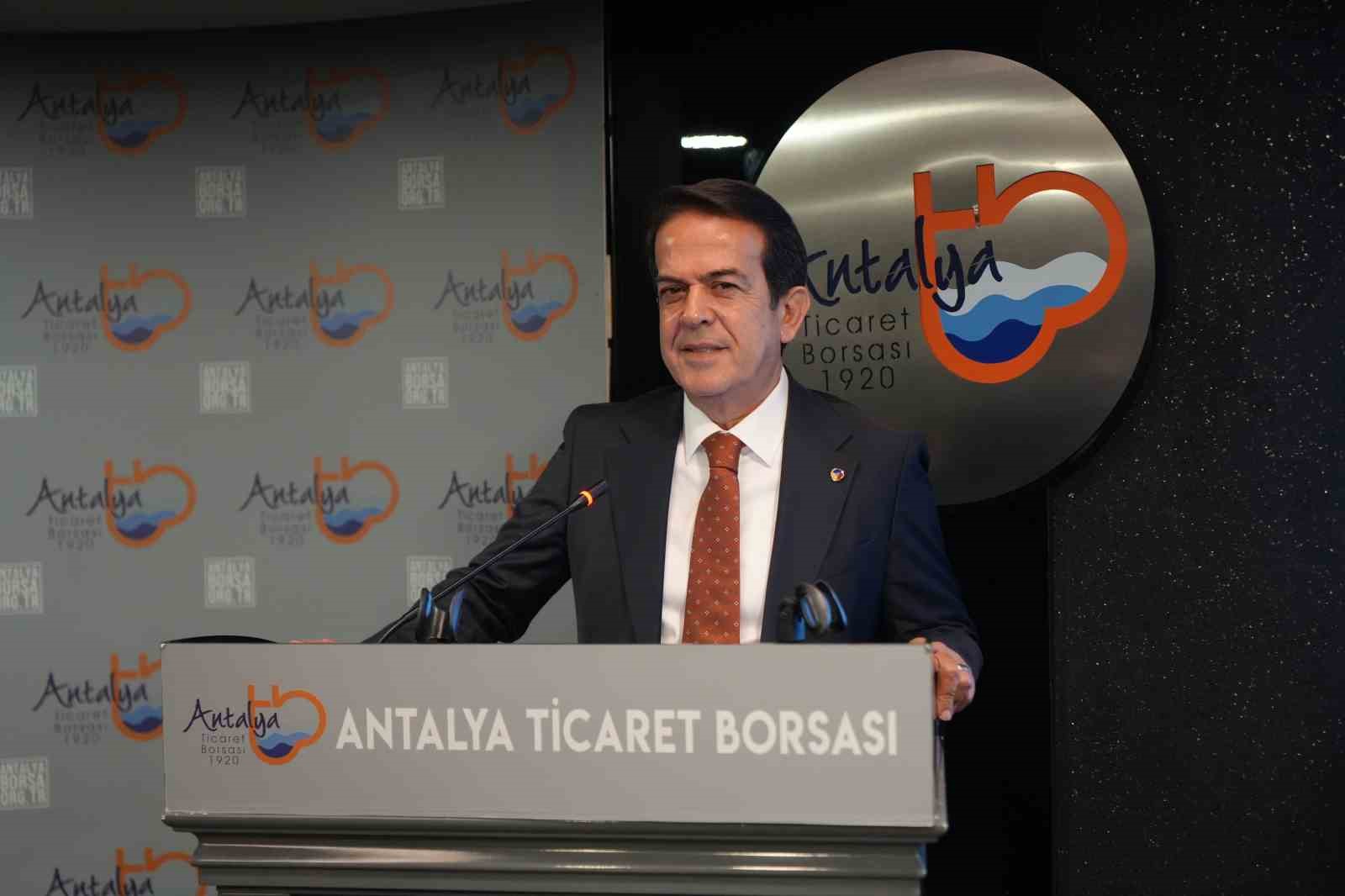 Çandır: "Şiddetli yağmurlardan binlerce üreticimiz doğrudan mağdur oldu"
