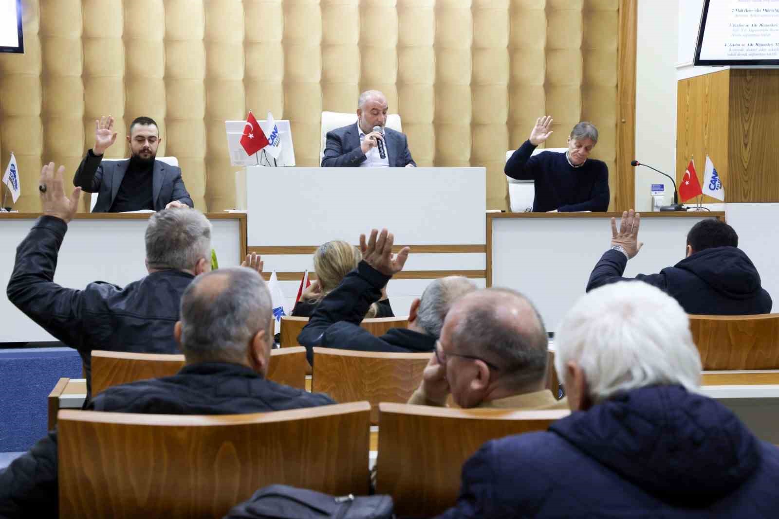 Canik Belediyesi’nden gençlere ’asker harçlığı’ desteği
