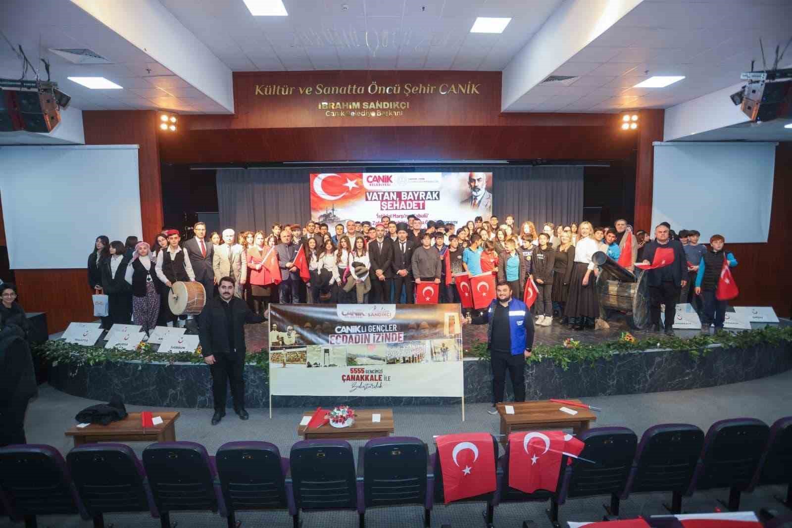 Canik’te gençler ödüllerine kavuştu
