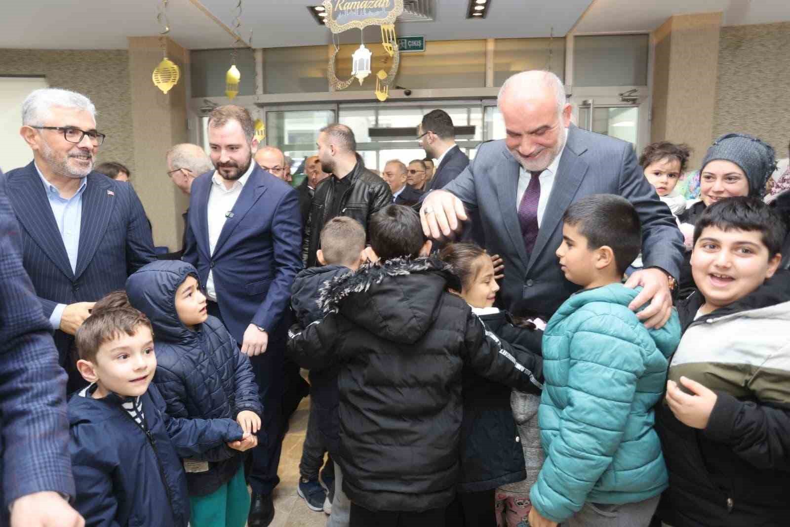 Canik’te Ramazan bayramı bayramlaşması
