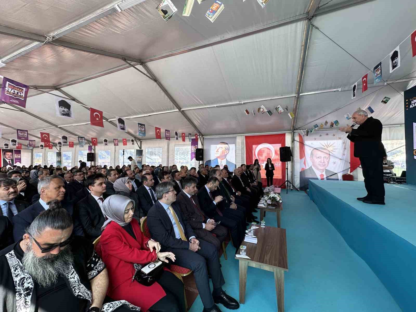 Çankırı 2. Kitap Günleri kitapseverlere kapılarını açtı
