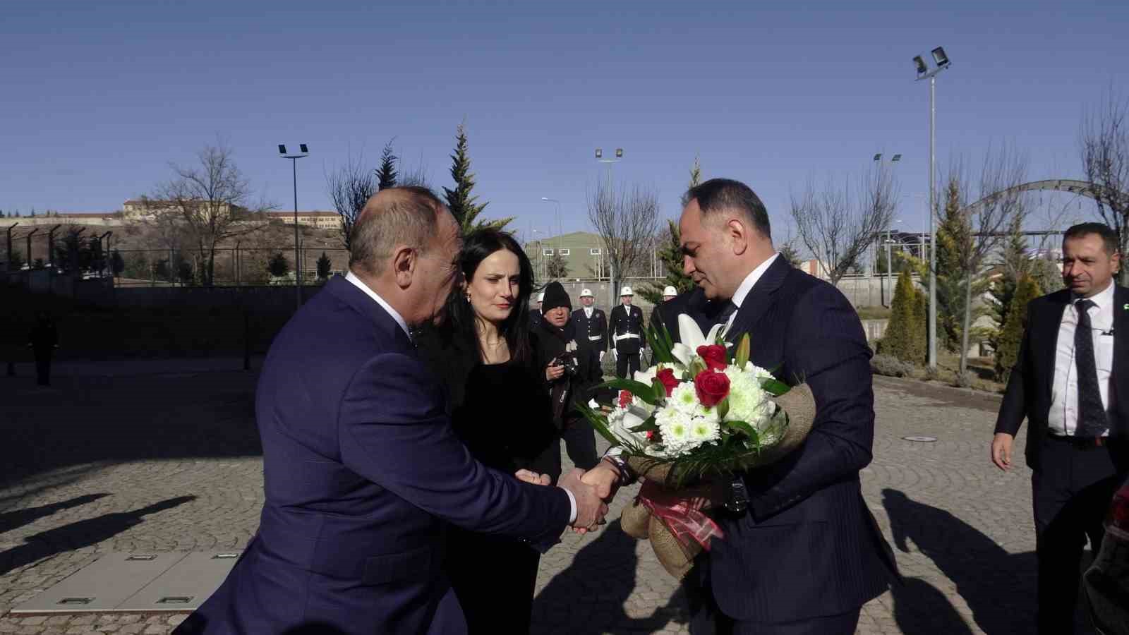 Çankırı Valisi Çakırtaş göreve başladı
