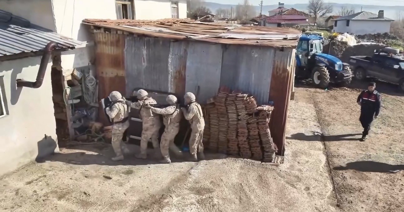 Çankırı’da uyuşturucu operasyonu: 13 tutuklama
