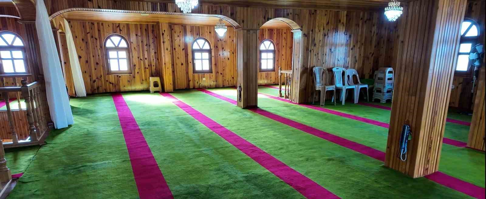 Çantı tekniğiyle inşa edilen çivisiz cami 2 asırdır ayakta
Çantı tekniğiyle inşa edilen çivisiz cami 2 asırdır ayakta