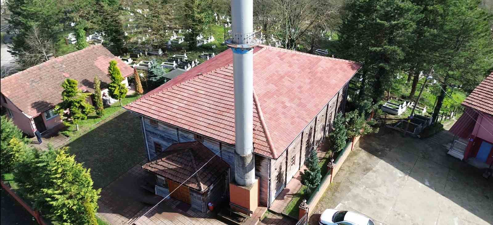 Çantı tekniğiyle inşa edilen çivisiz cami 2 asırdır ayakta
Çantı tekniğiyle inşa edilen çivisiz cami 2 asırdır ayakta