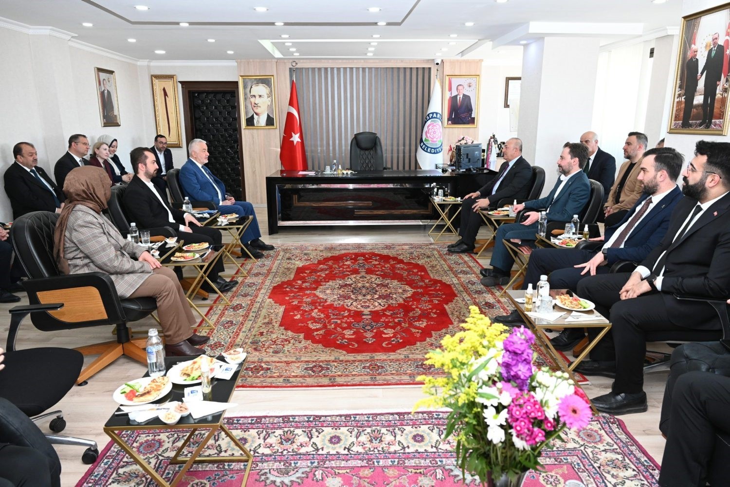 Çavuşoğlu: "Dünyanın sorunlarını çözmek için bizim gibi yükselen ülkelere önemli görevler düşüyor"
