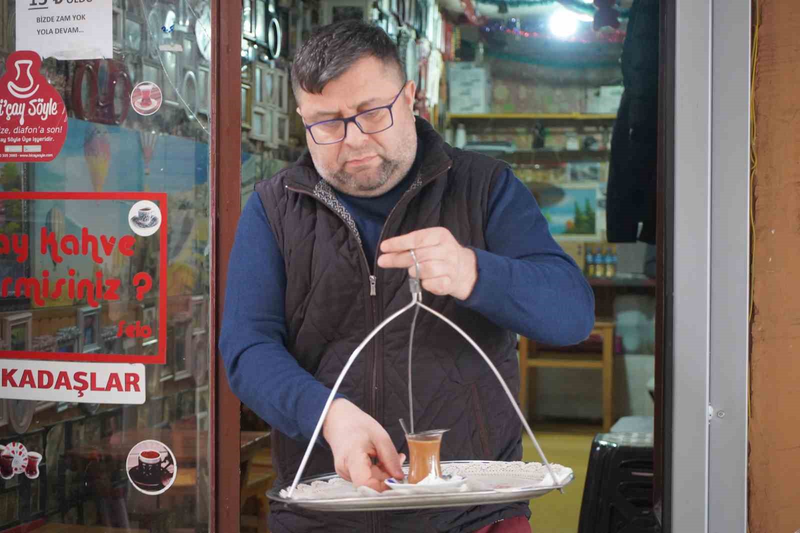 Çay ocağında gizlenmiş ‘Esnaf Müzesi’
Çay ocağında gizlenmiş ‘Esnaf Müzesi’