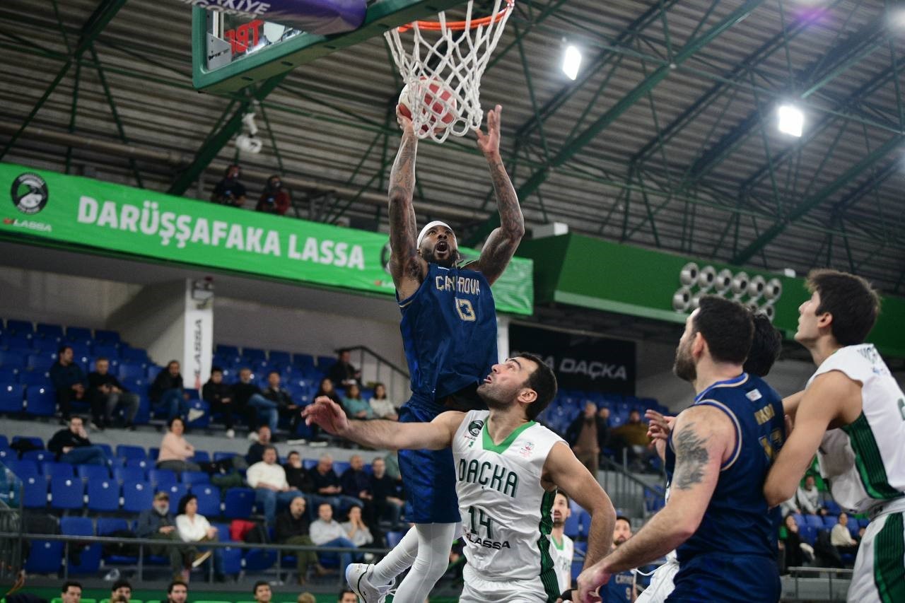 Çayırova Belediyesi, 2026’ya galibiyetle başladı
Çayırova Belediyesi, 2026’ya galibiyetle başladı