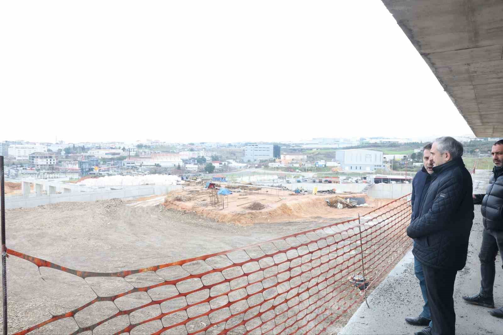 Çayırova Spor Lisesi inşaatında çalışmalar sürüyor
