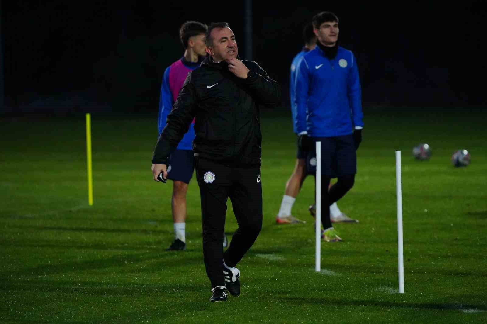 Çaykur Rizespor’da devre arası hazırlıkları sürüyor
