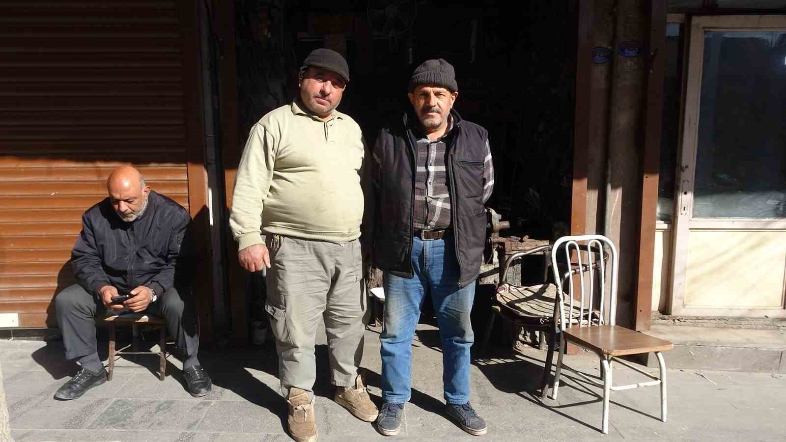 Çekiç sesleri azaldı, ustalar yalnız kaldı
