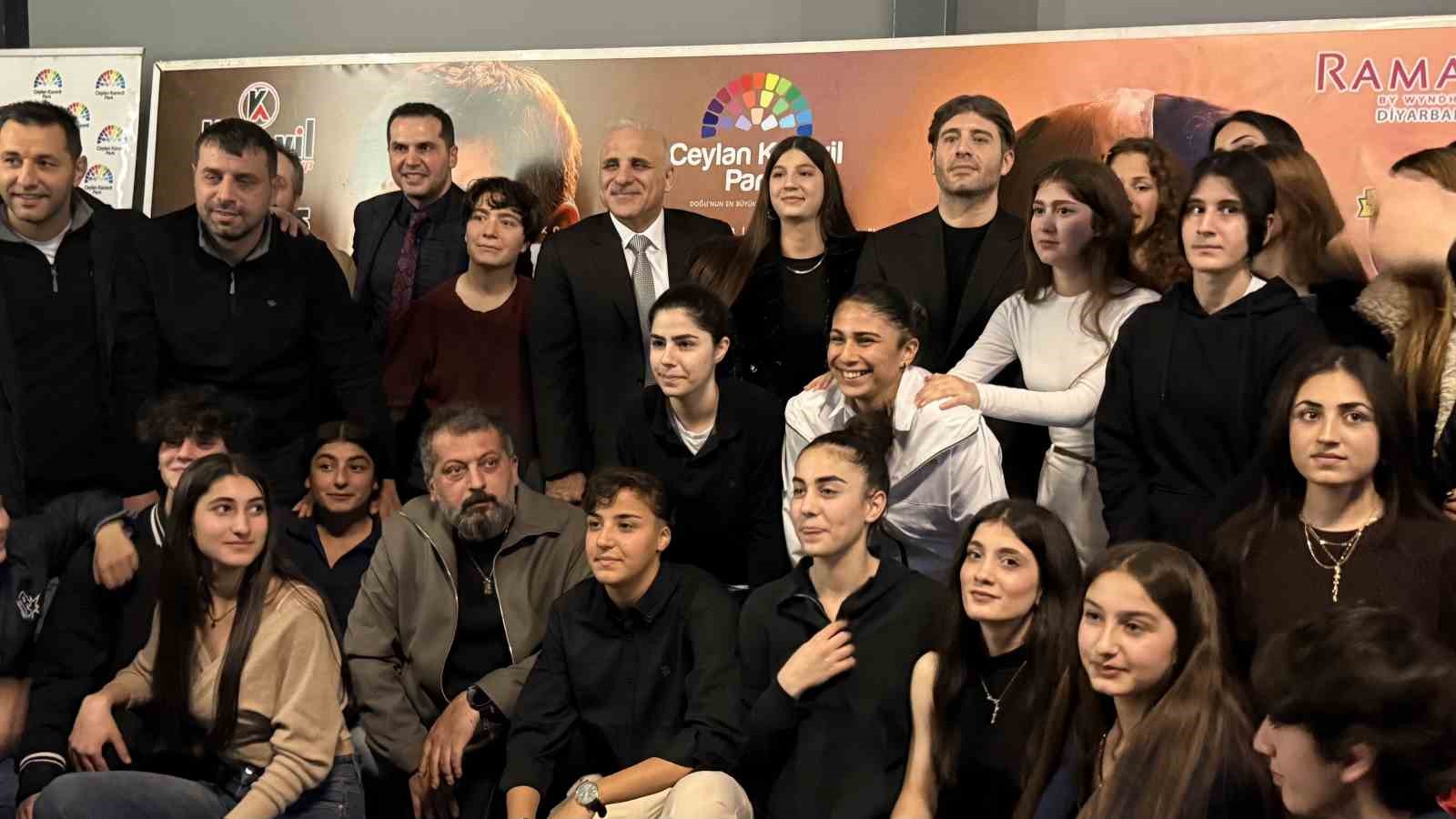 Çekimleri Diyarbakır’da yapılan ‘Fırtına Kız’ sinema filminin galası gerçekleşti
