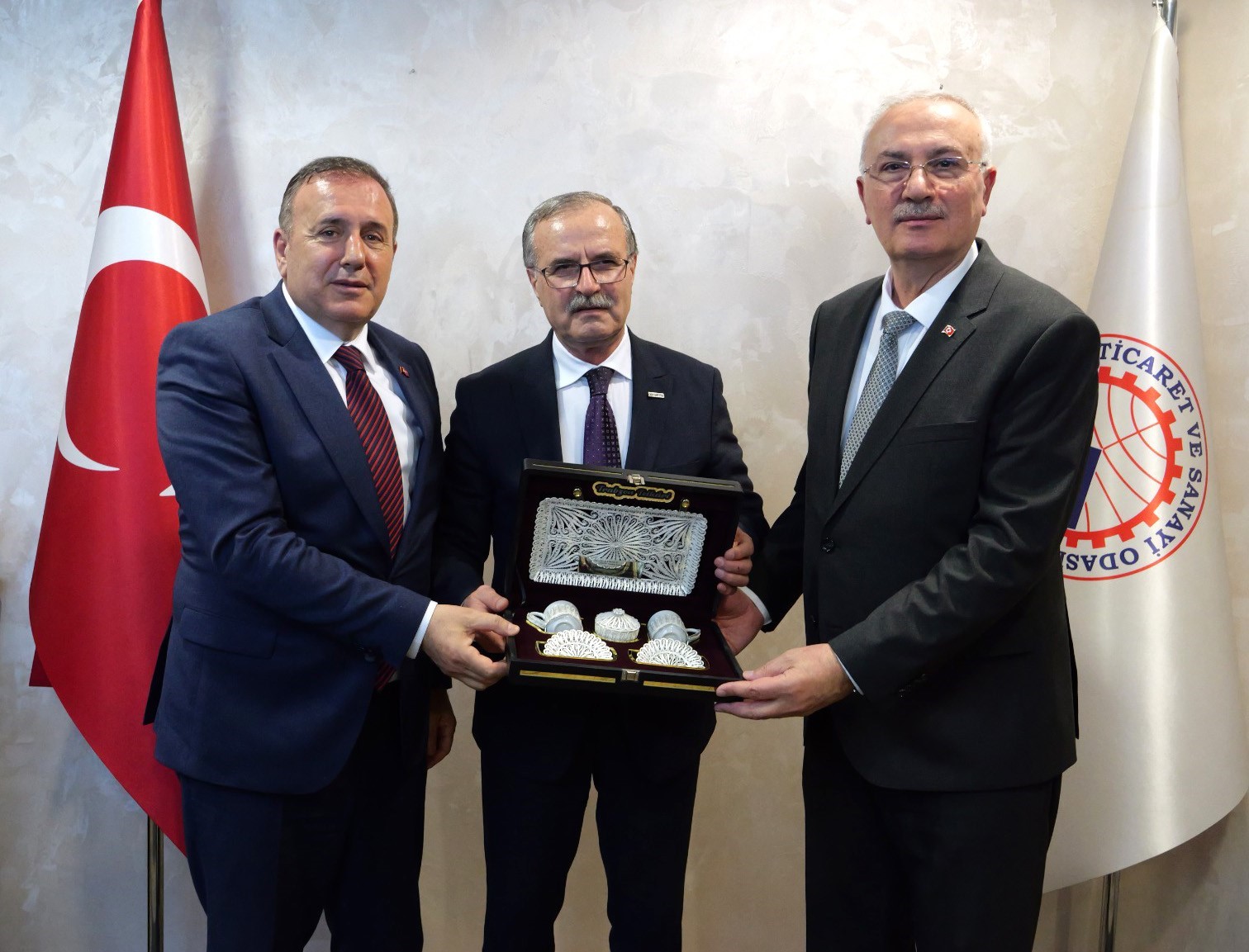 Çelebi: "Su Ürünleri İhtisas Organize Sanayi Bölgesi Trabzon’un ve bölgenin ihtiyacıdır"
