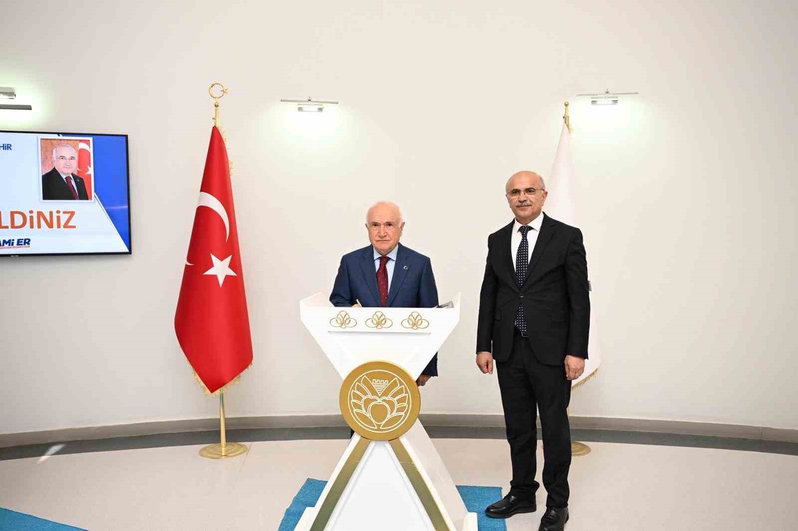 Cemil Çiçek, Başkan Er’i ziyaret etti
