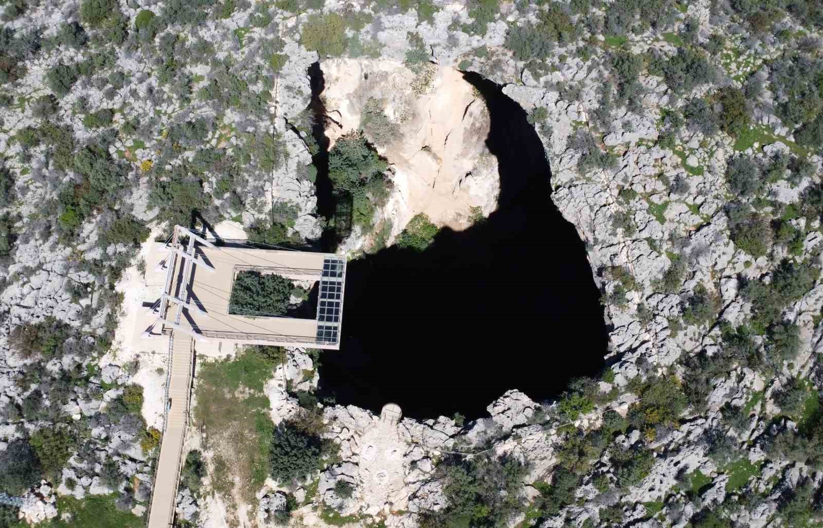 Cennet Obruğu’ndan 13 yıl sonra su çıktı
