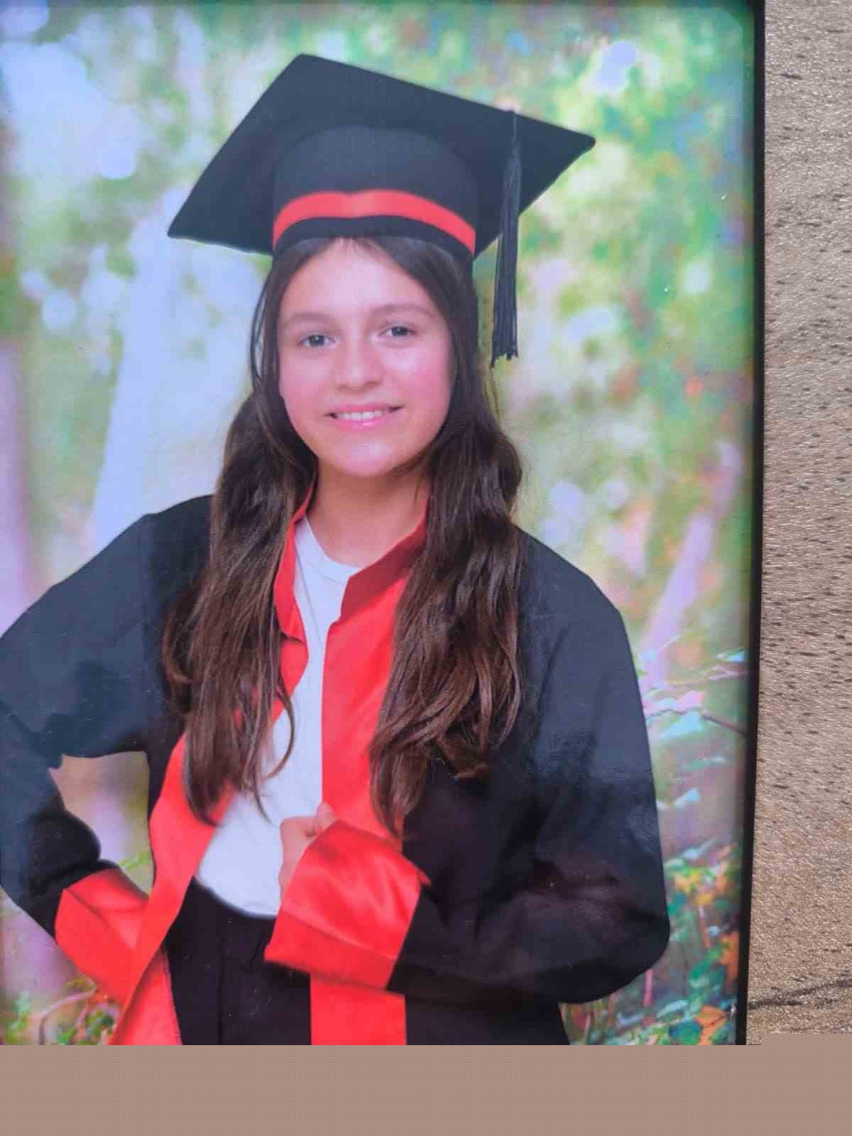 Cep telefonu elinden alınınca evden kaçan 13 yaşındaki kız aranıyor
