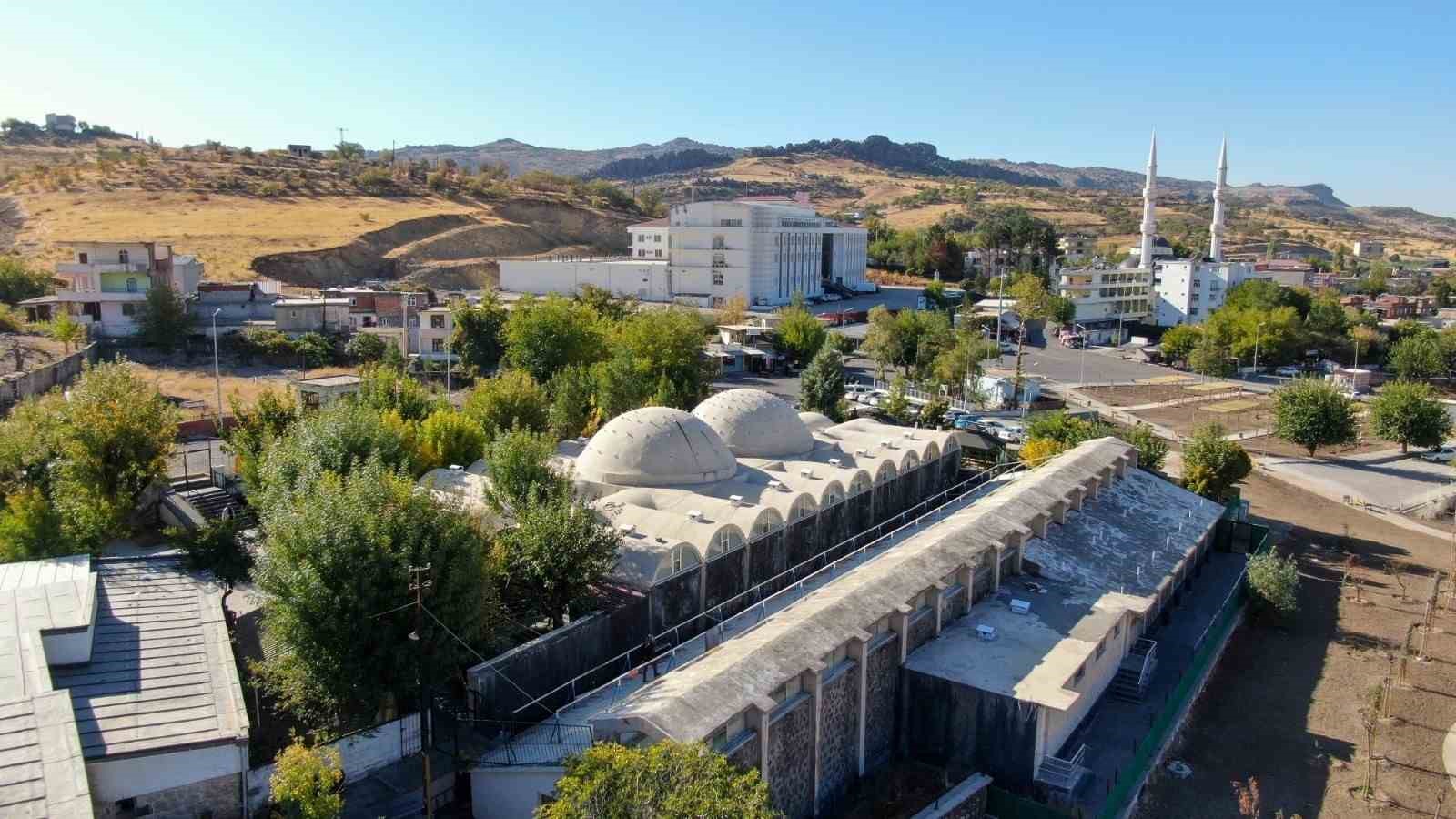 Çermik kaplıcaları ziyaretçilerini ağırlıyor
