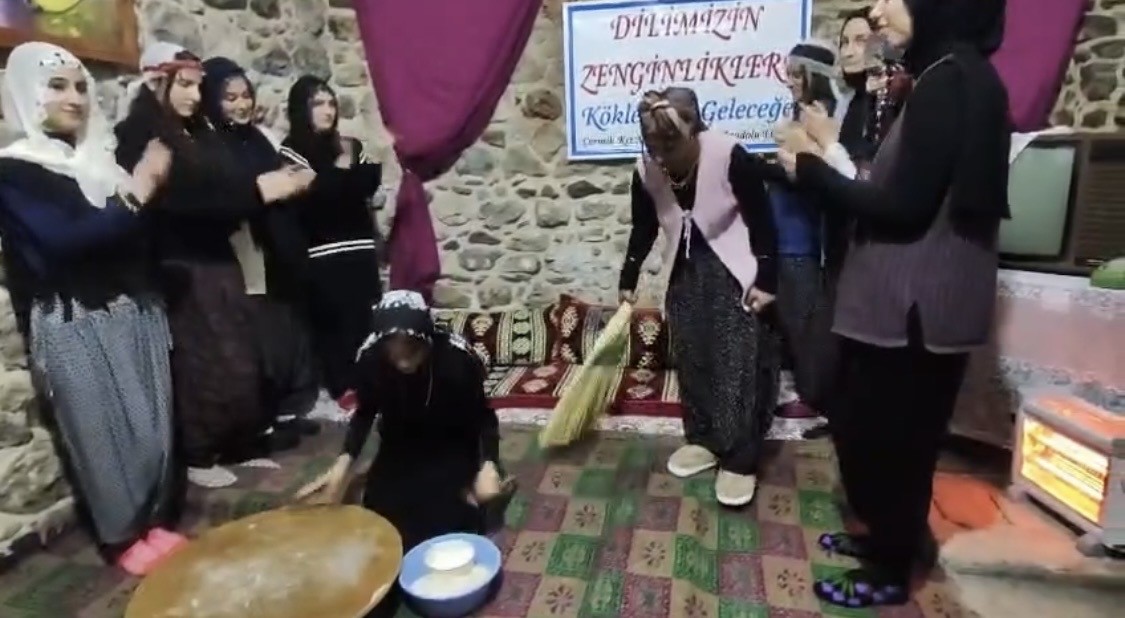 Çermik’te öğrencilerden anlamlı etkinlik
