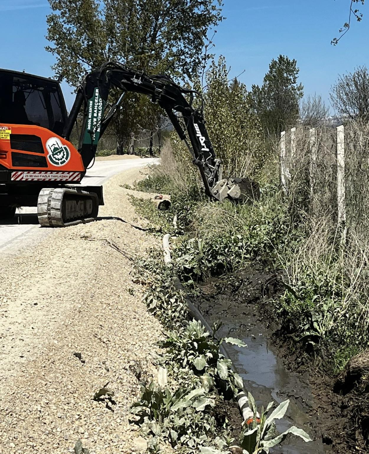 Cerrah’ta sulama kanalları temizlendi
