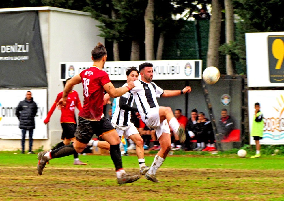 Çeşme Belediyespor’dan 90+9’da hayati galibiyet: Ligde kalmayı garantiledi
