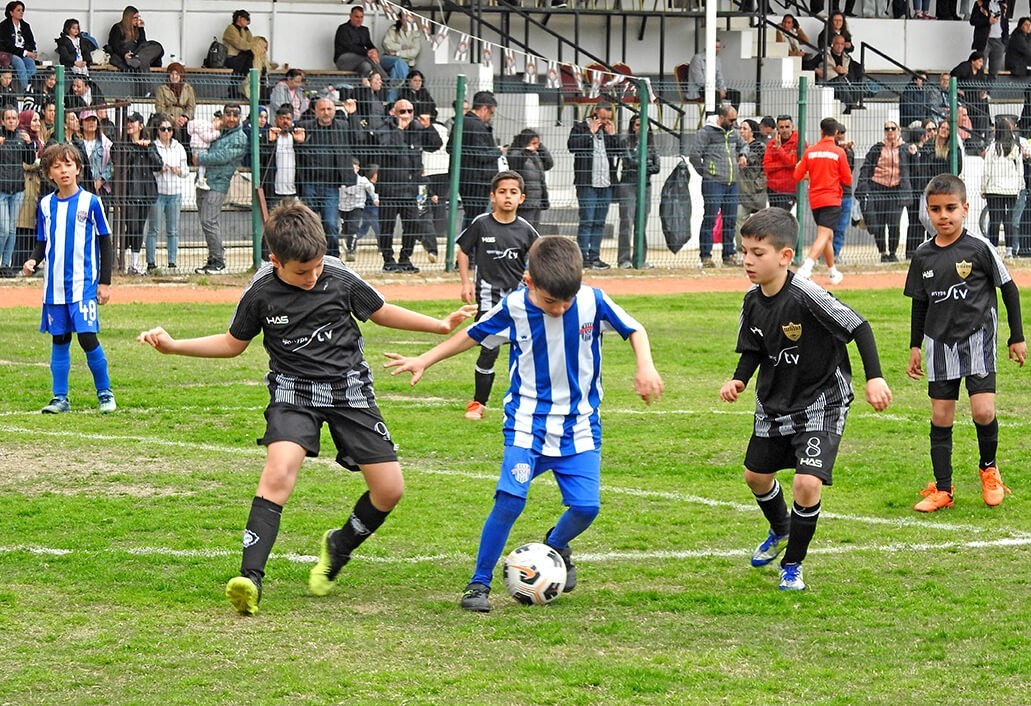 Çeşme’de U9 Futbol Festivali Coşkusu
