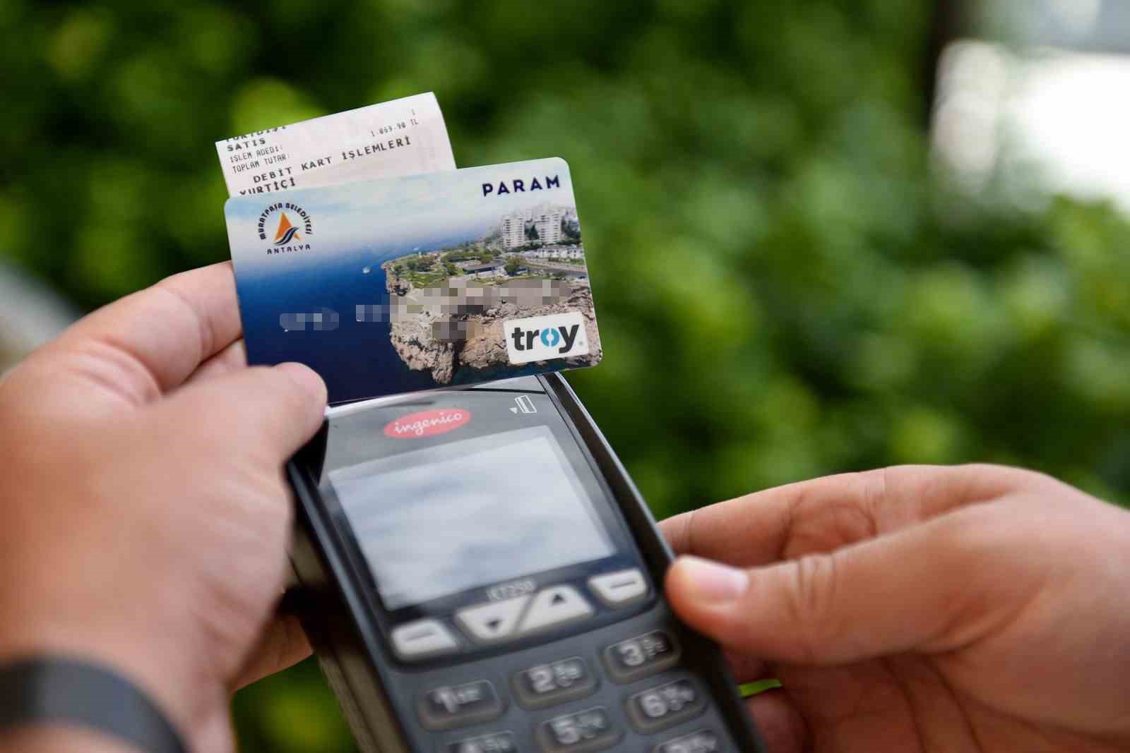 Çevreci Komşu Kart projesi 51 milyon kişiye nefes oldu
Çevreci Komşu Kart projesi 51 milyon kişiye nefes oldu