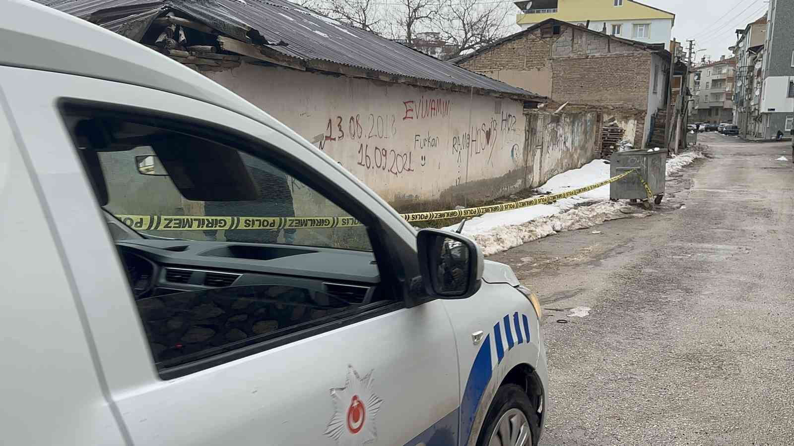 Çevreye rastgele ateş etti, 1 kişiyi yaraladı
