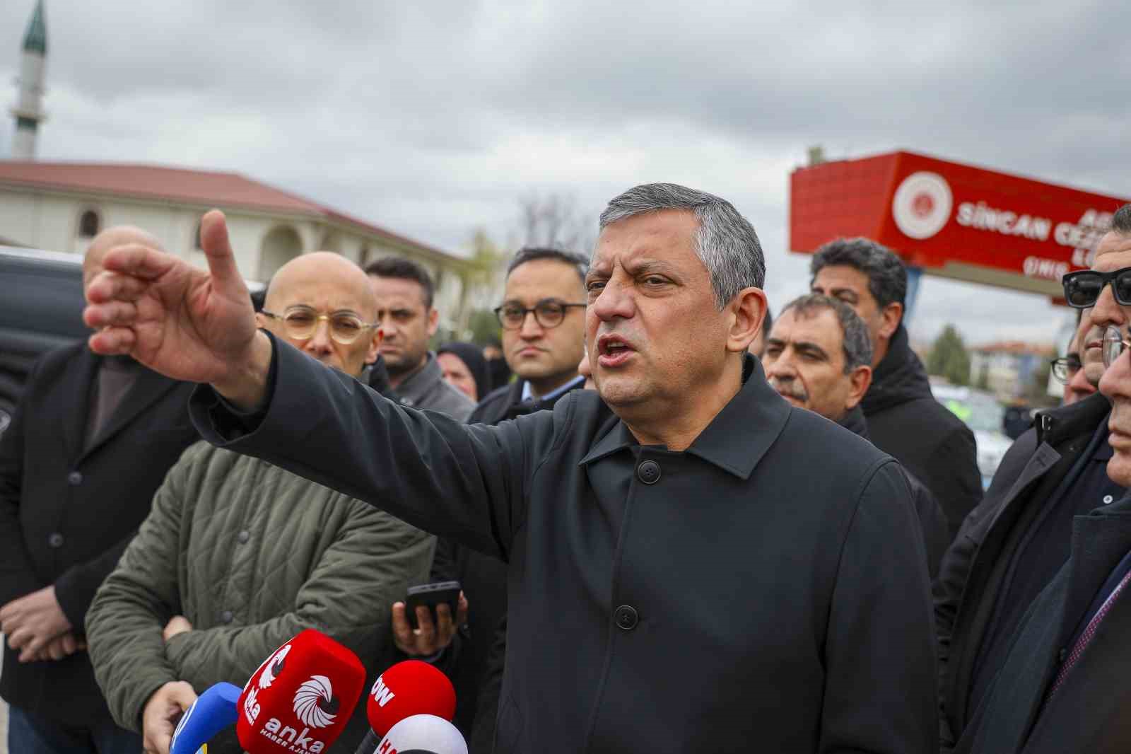 CHP Genel Başkanı Özel: "Erdoğan’ın karşısında CHP’nin adayı yüzde 60’ın altında oy alırsa iktidara gelsek bile başarısızlık sayacağım"
