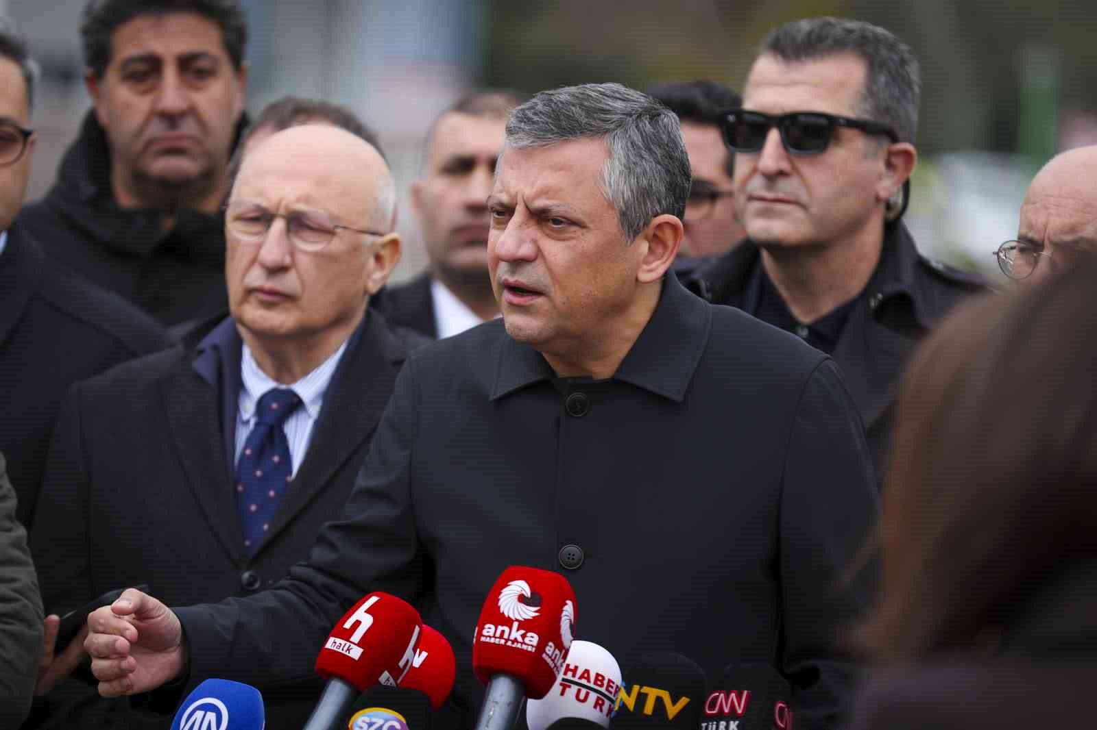 CHP Genel Başkanı Özel: "Erdoğan’ın karşısında CHP’nin adayı yüzde 60’ın altında oy alırsa iktidara gelsek bile başarısızlık sayacağım"
