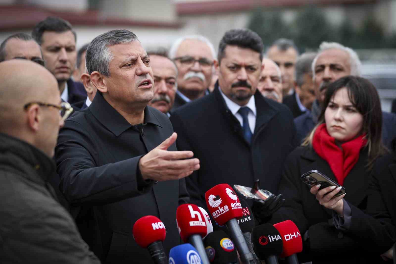 CHP Genel Başkanı Özel: "Erdoğan’ın karşısında CHP’nin adayı yüzde 60’ın altında oy alırsa iktidara gelsek bile başarısızlık sayacağım"
