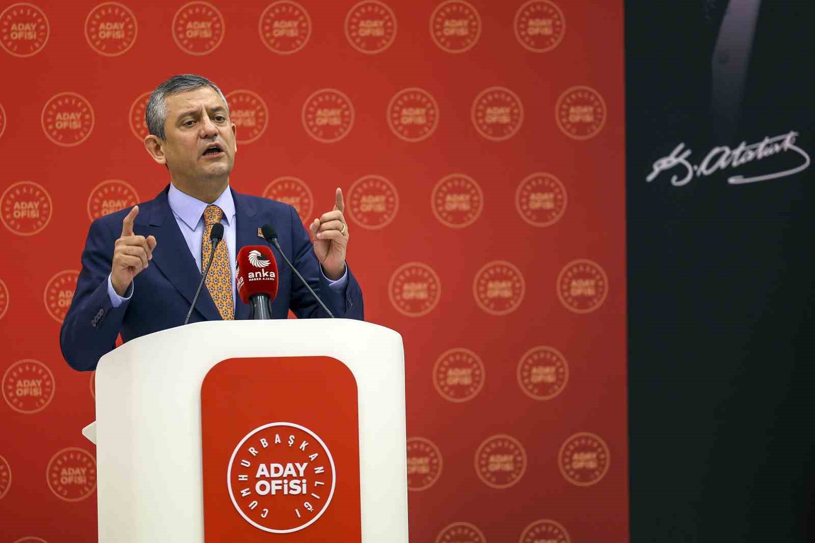 CHP Genel Başkanı Özel: "(İBB’ye bağlı kreş) Kreşteki görüntülerde hiçbir olumsuzluk yok"

