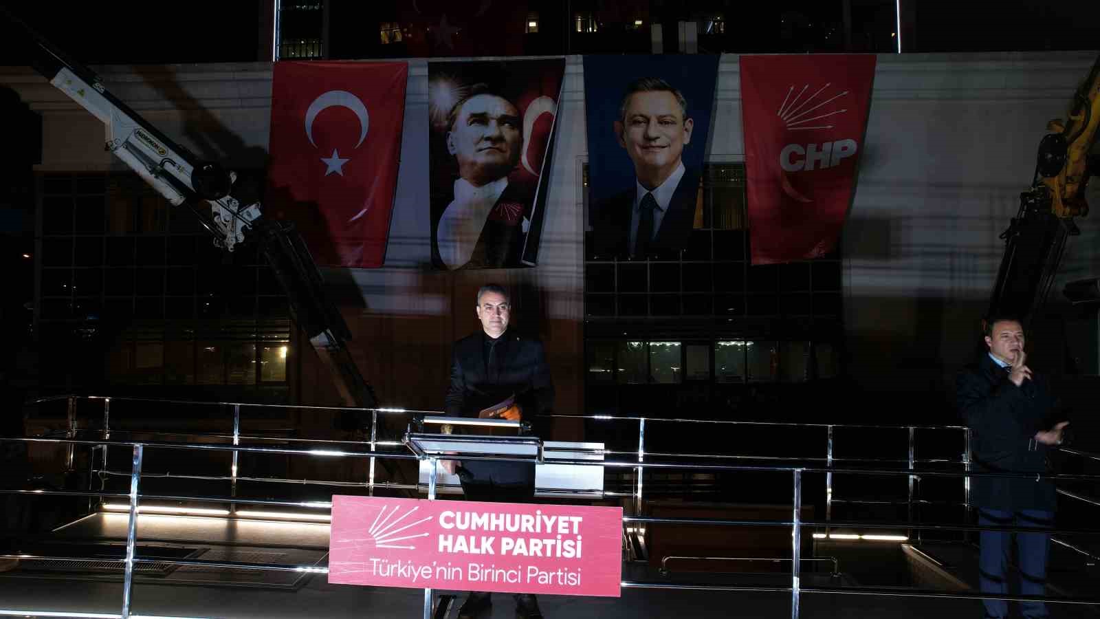 CHP Genel Başkanı Özel: "Mustafa Bozbey yargı önünde yargılansın, televizyondan canlı yayınlansın kararı millet versin Bursa versin"
