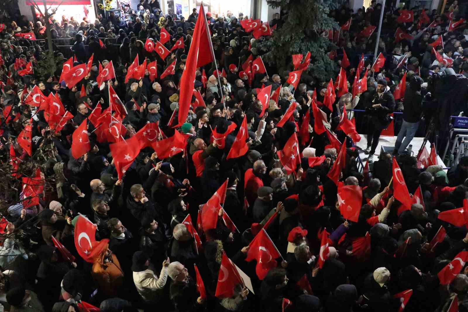 CHP Genel Başkanı Özel: "Tanju masumdur"
