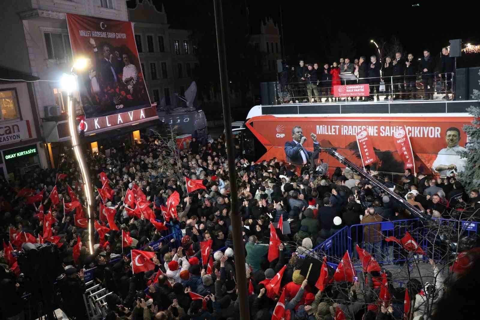 CHP Genel Başkanı Özel: "Tanju masumdur"
