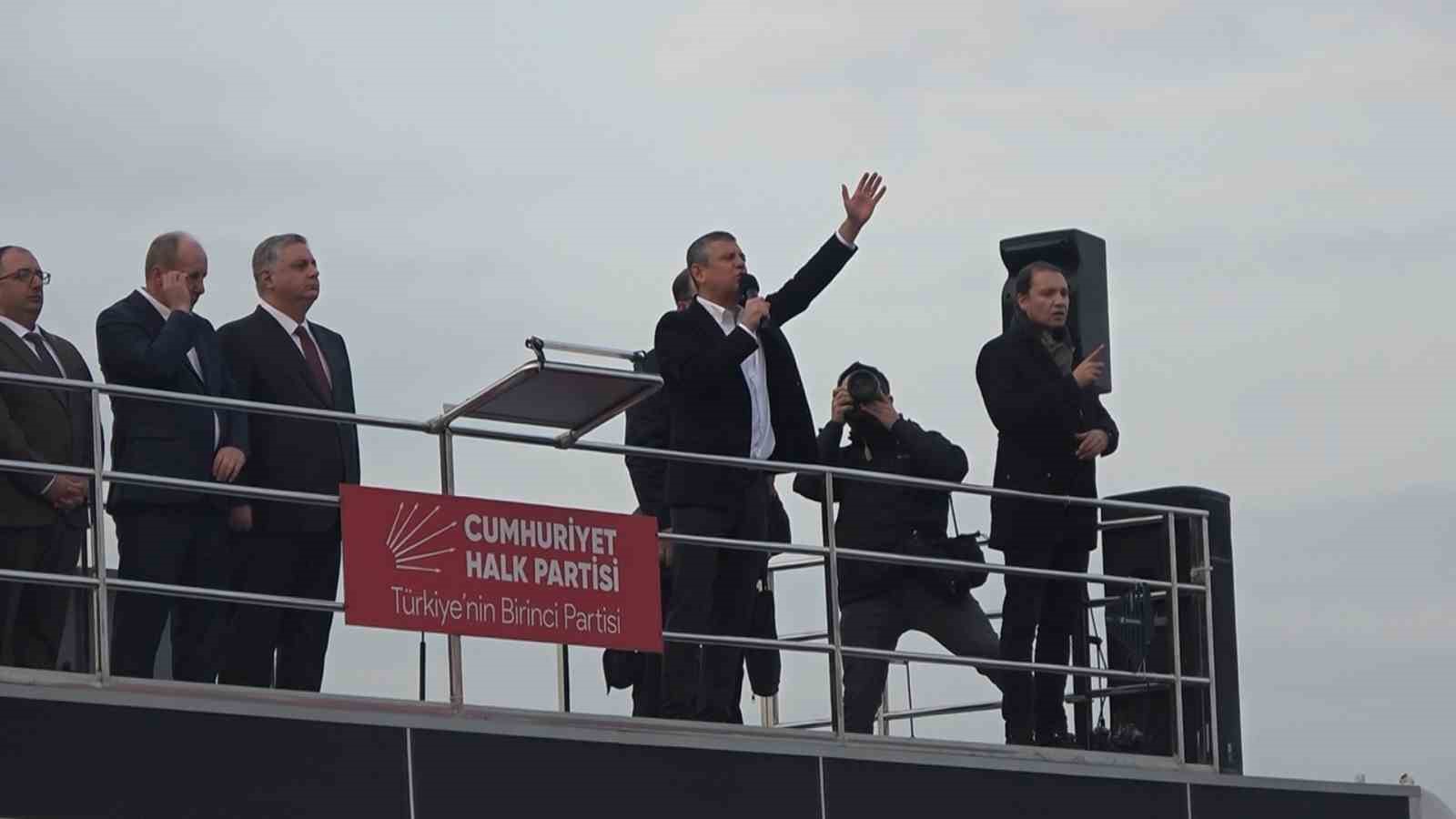 CHP Genel Başkanı Özel, Yalova’daki mitingde konuştu
CHP Genel Başkanı Özel, Yalova’daki mitingde konuştu