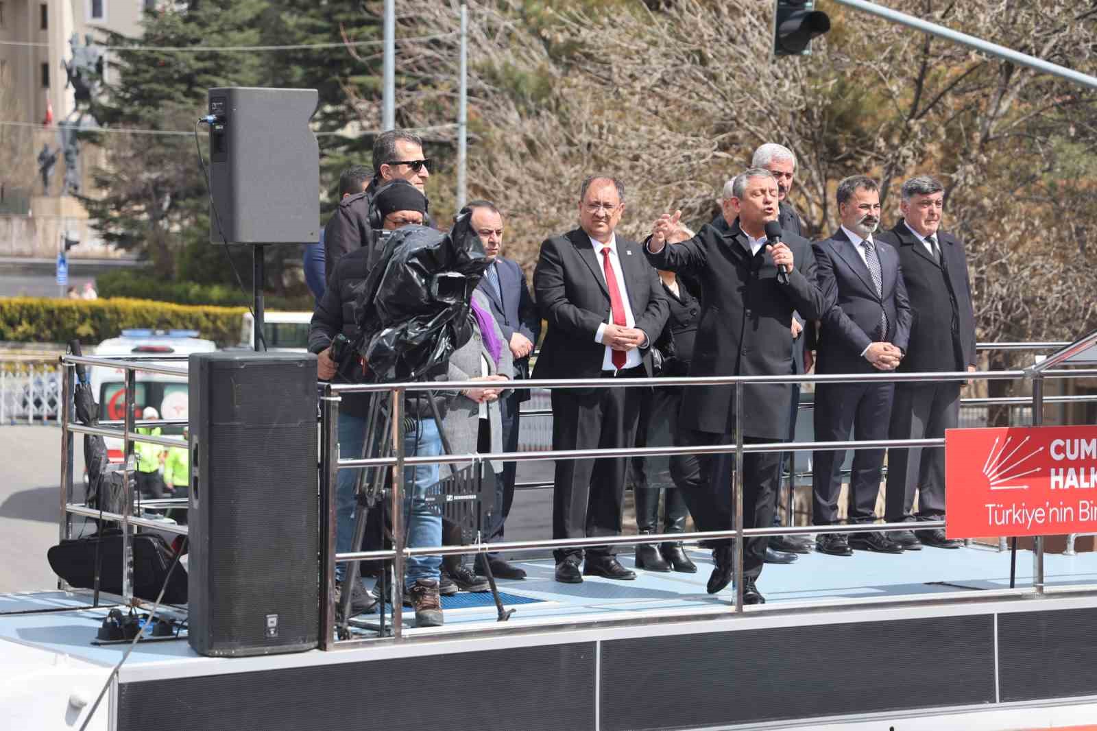 CHP Genel Başkanı Özel’den Nevşehir’de altyapı ve turizm vurgusu
