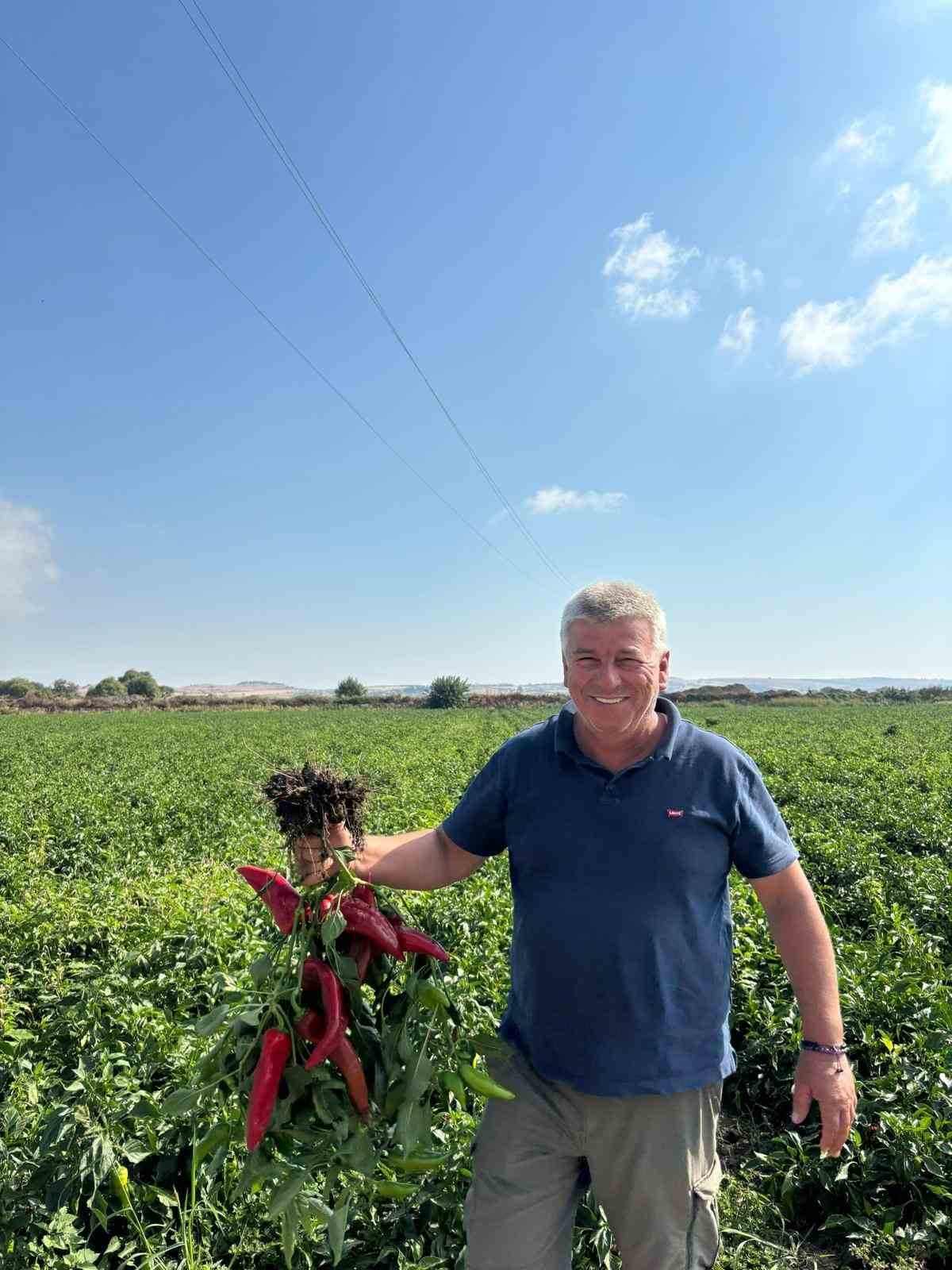 Çiftçilerden çağrı: "Üretim maliyetleri baskılanamaz hale geldi"
Çiftçilerden çağrı: "Üretim maliyetleri baskılanamaz hale geldi"