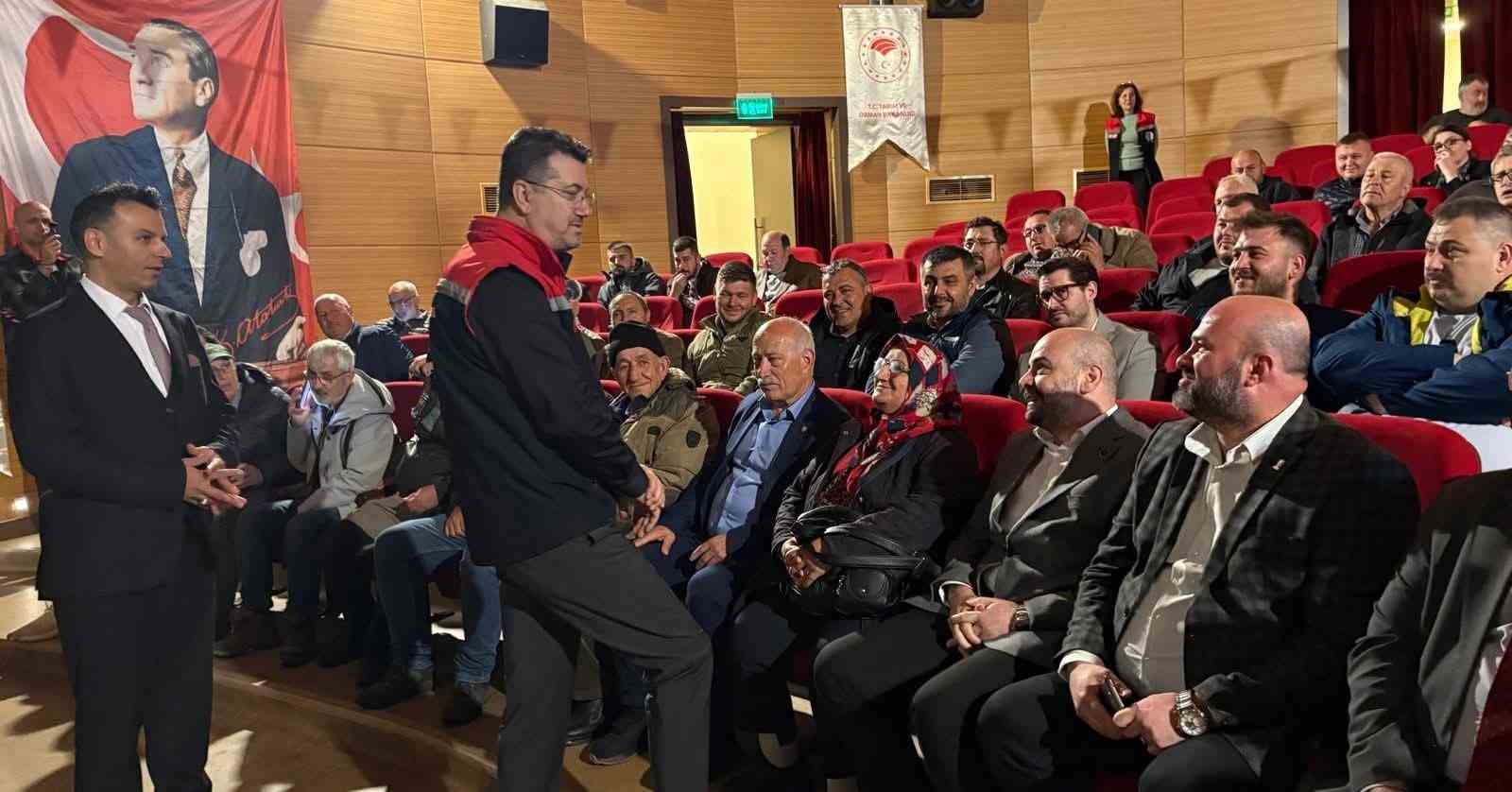 Çiftçilere destek toplantısı: Yeni model anlatıldı
