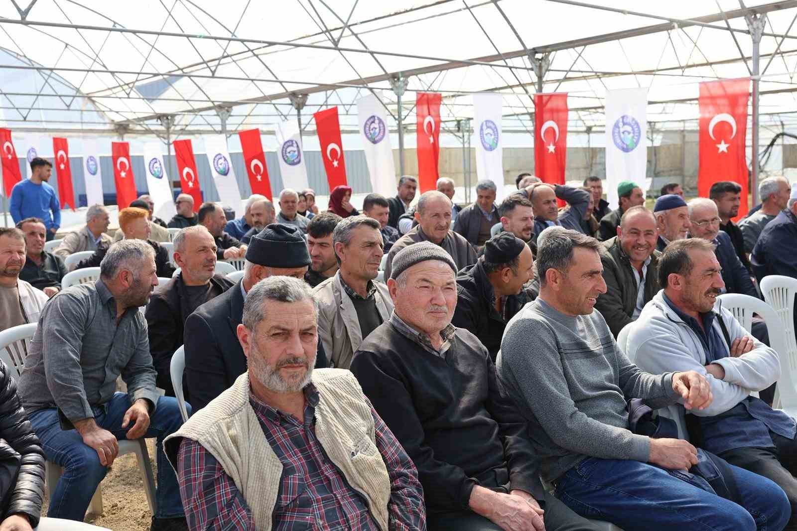 Çiftçilere yonca tohumu desteği
