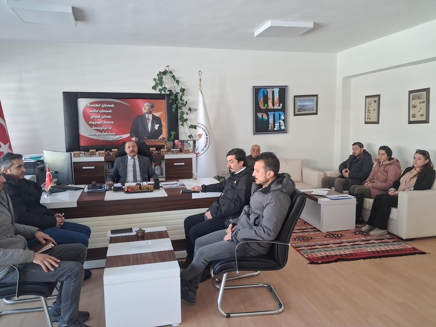 Çıldırda  okul müdürleri toplandı
