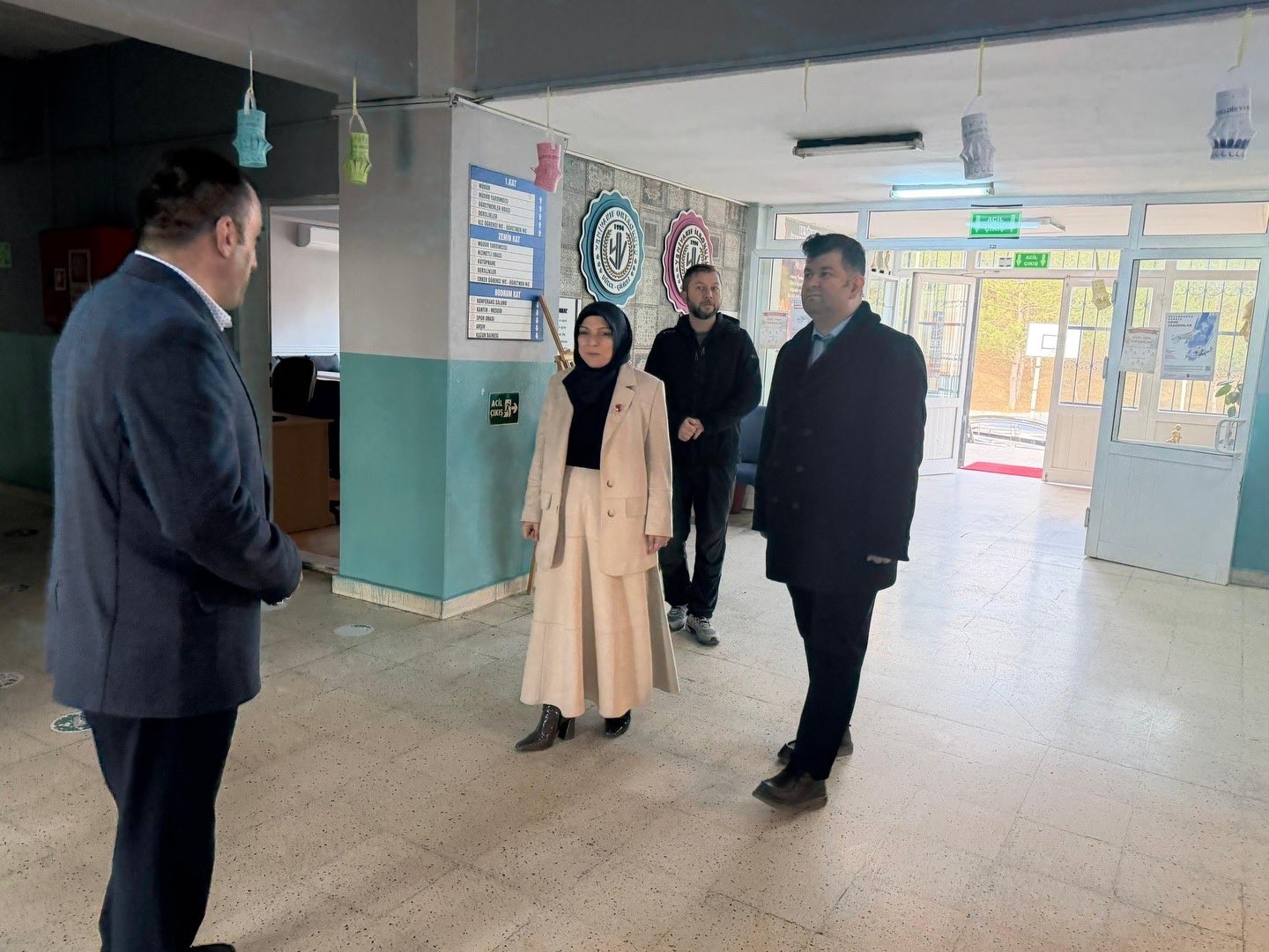 Çilimli’de okullar incelendi
