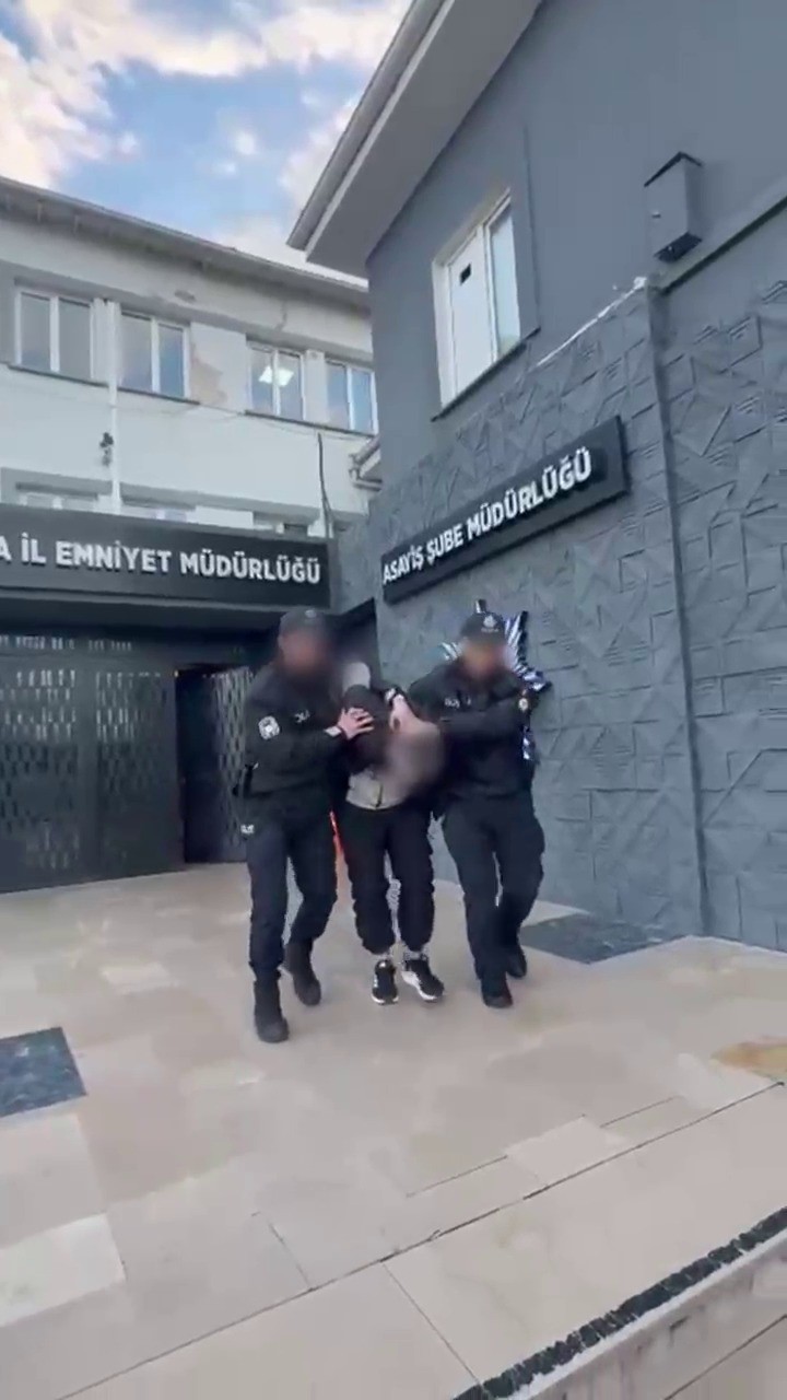 Cinayet, yağma, uyuşturucu, Bursa’da aranan 4 hükümlü yakalandı
