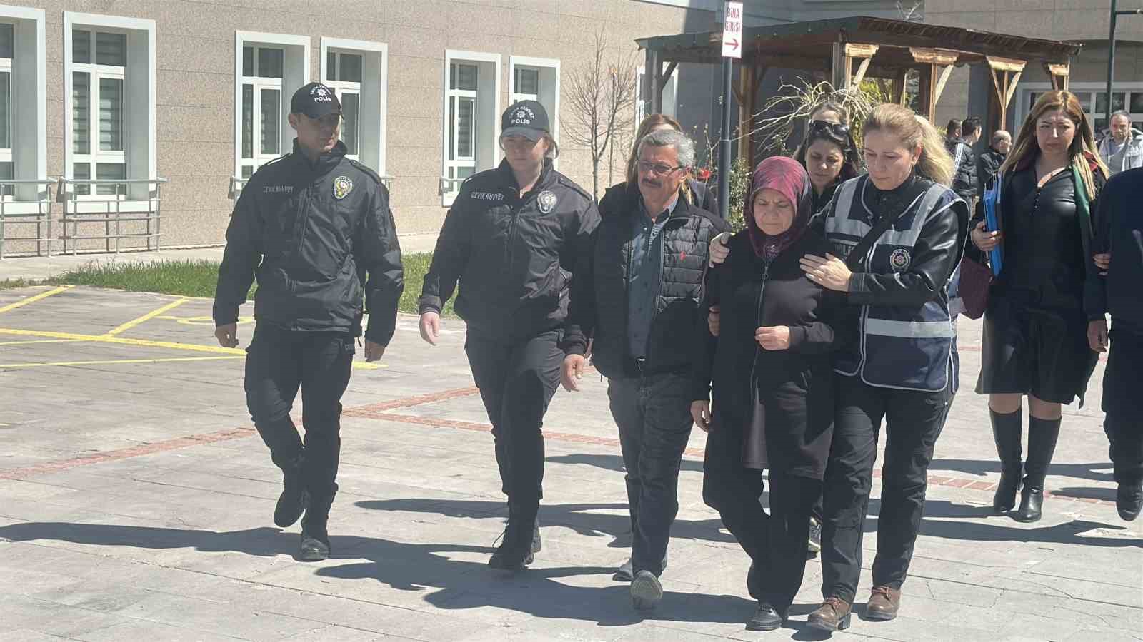 Cinayetle biten yasak ilişki davasında 2 sanığa ağırlaştırılmış müebbet
